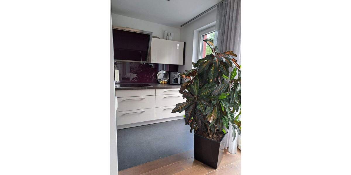 Etagenwohnung Leverkusen Quettingen - 4 Zimmer, 109 m&sup2;, 450.000&euro; | Angebot:25155232