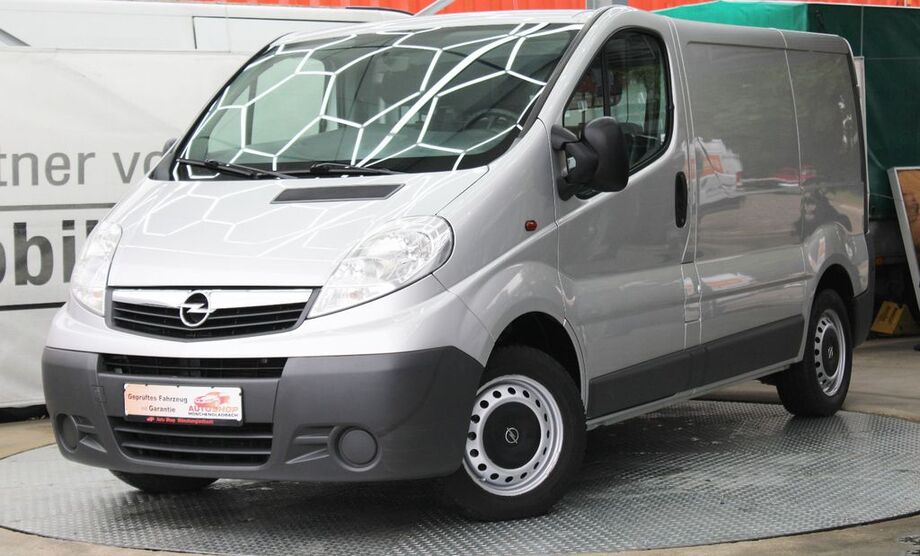 Opel Vivaro 164.000 km 9.350 € Mönchengladbach 41066