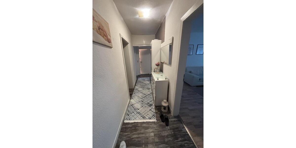 Etagenwohnung Wuppertal Unterbarmen - 5 Zimmer, 100 m&sup2;, 1.050&euro; | Angebot:26428156