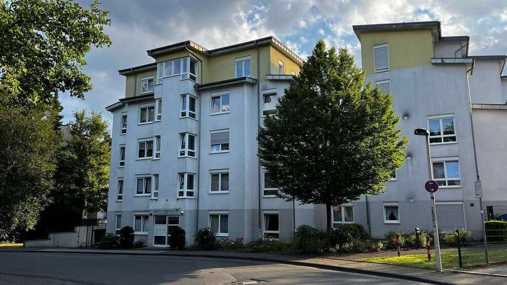 Wohnung zum Mieten in Solingen 750 € 83 m² 3 zimmer