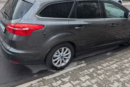 Ford Focus 196.000 km 7.000 &euro; Mönchengladbach 41236