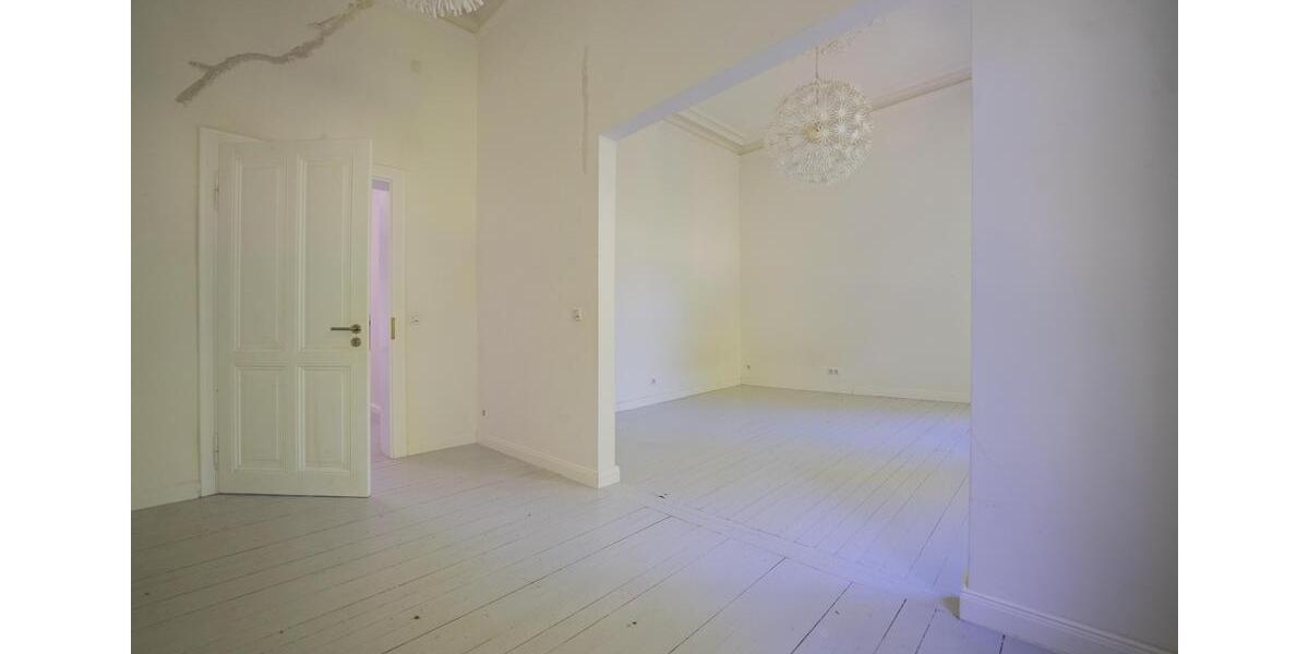 Altbauvilla zur MieteNachmieter - Zeitmietvertrag 30.06.27 5 zimmer