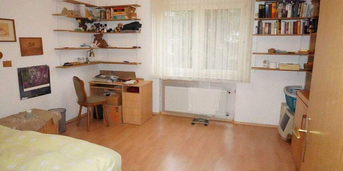 Hochparterrewohnung: 3-Zimmer mit Südbalkon & Garage in Leverkusen-Lützenkirchen! 3 zimmer