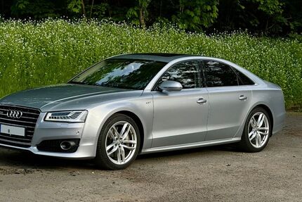 Audi A8 169.000 km 28.400 &euro; Moers 47441
