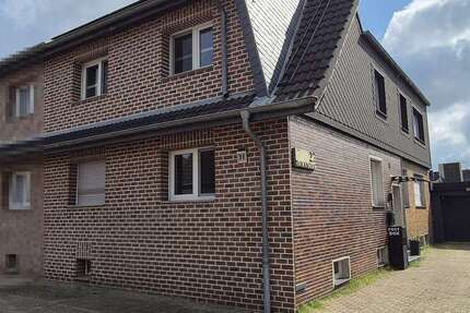 Haus zum Kaufen in Duisburg 465.000 € 143.73 m²