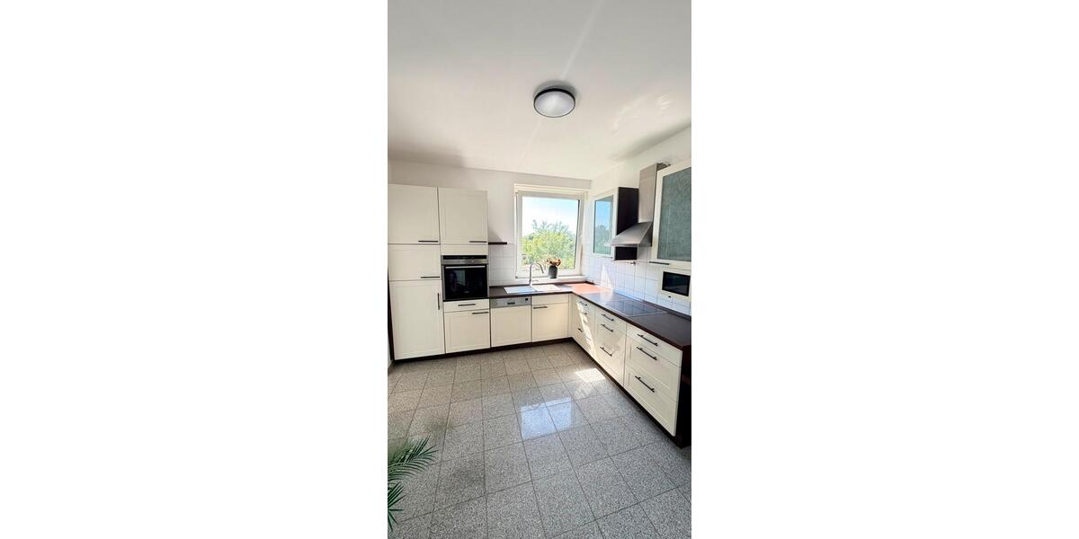 Etagenwohnung Mönchengladbach Süd - 2 Zimmer, 45 m&sup2;, 110.000&euro; | Angebot:27200052