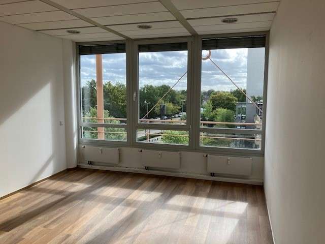 Büro in Düsseldorf 430 € 31 m²