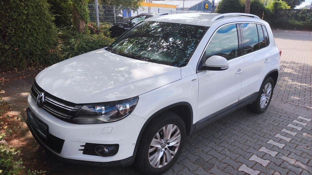 VW Tiguan 236.400 km 8.500 &euro; Toenisvorst 47918