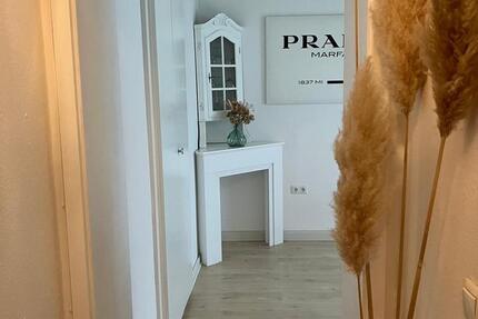 Wohnung 1,5 Zimmer an UNTERMIETERIN zu vermieten ab Mai 2026 1.5 zimmer