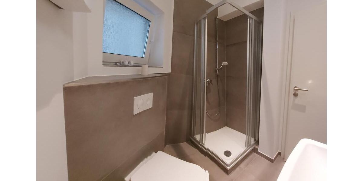 Voll möblierte Wohnung in Düsseldorf Bilk zimmer