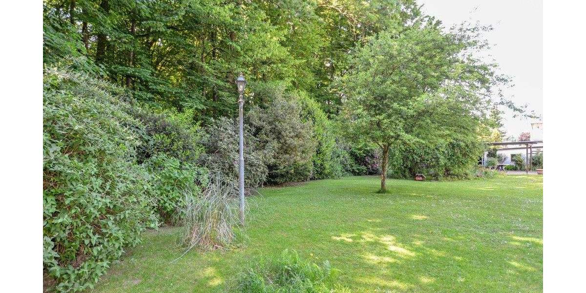 Mehrfamilienhaus, Wohnhaus Leverkusen Lützenkirchen - 6 Zimmer, 146 m&sup2;, 550.000&euro; | Angebot:25822680