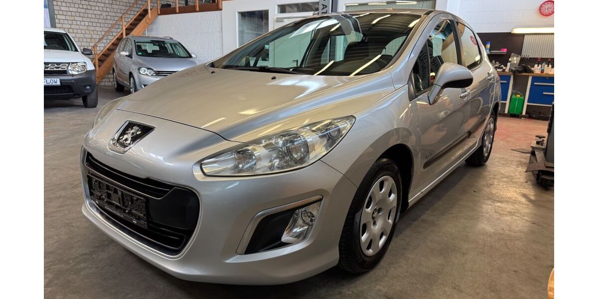 Peugeot 308 147.545 km 4.799 &euro; Viersen 41748