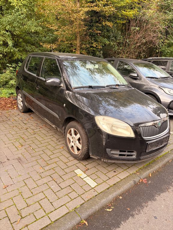 Skoda Fabia 218.000 km 900 € Köln 50737