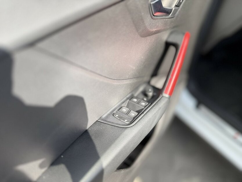 Audi Q2 35 TDI Sport / S Line / KeylessGO / AHK 55.000 km 25.490 € Mönchengladbach 41066