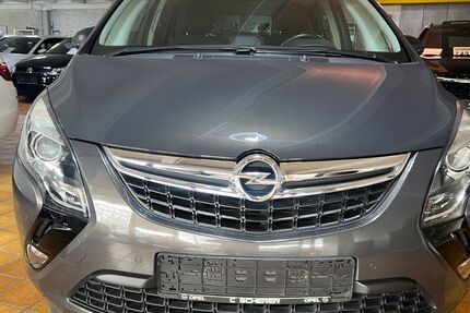 Opel Zafira 115.085 km 7.990 &euro; Oberhausen 46145