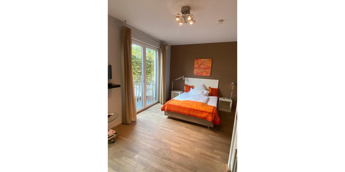 Erdgeschoßwohnung Düsseldorf Pempelfort - 1 Zimmer, 27 m&sup2;, 900&euro; | Angebot:25967637