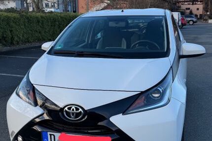 Toyota Aygo (X) 56.000 km 6.500 &euro; Düsseldorf 40597