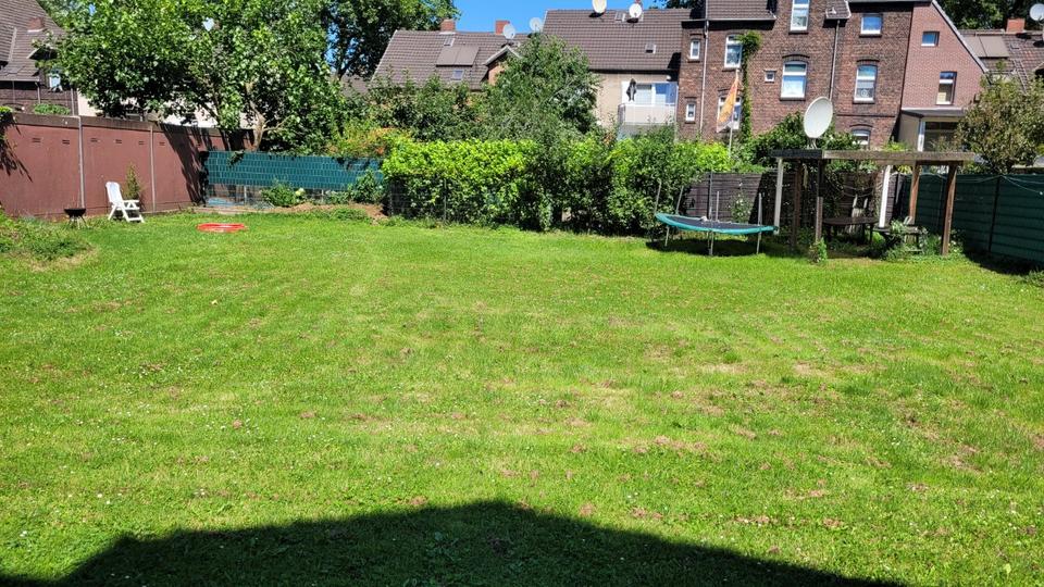 Dachgeschoßwohnung Neuss Reuschenberg - 1 Zimmer, 39 m&sup2;, 280&euro; | Angebot:25270829