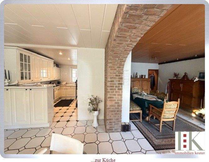 Reihenendhaus Tönisvorst Vorst - 5 Zimmer, 211 m&sup2;, 329.000&euro; | Angebot:25361833