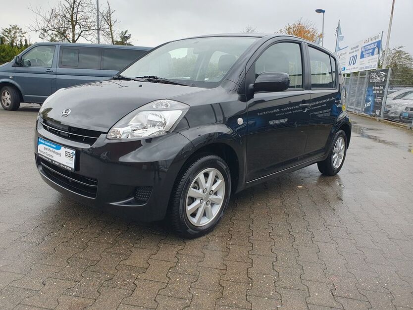 Daihatsu Sirion 81.835 km 7.999 € Essen 45326