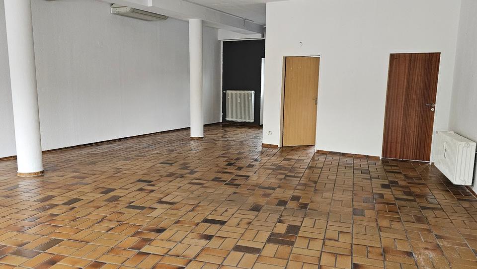 Gewerbeobjekt Mülheim an der Ruhr Rechtsruhr-Nord - 400&euro; | Angebot:25541202