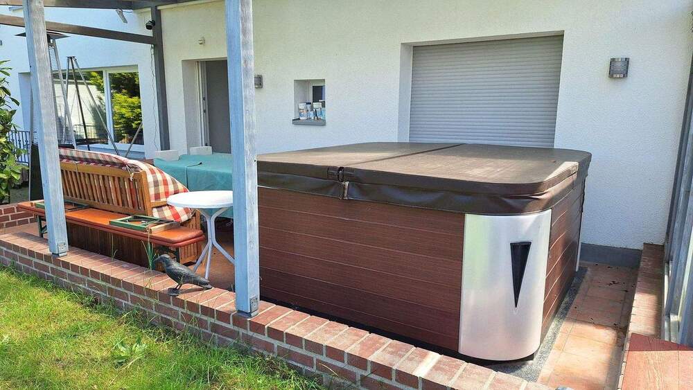 Modernisiertes 1 oder 2 Familienhaus in Langenfeld (Rheinland) 9 zimmer