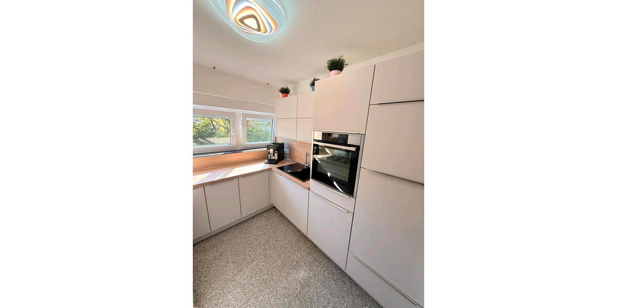 Etagenwohnung Düsseldorf Stadtbezirk 9 - 4 Zimmer, 99 m&sup2;, 395.000&euro; | Angebot:26150401
