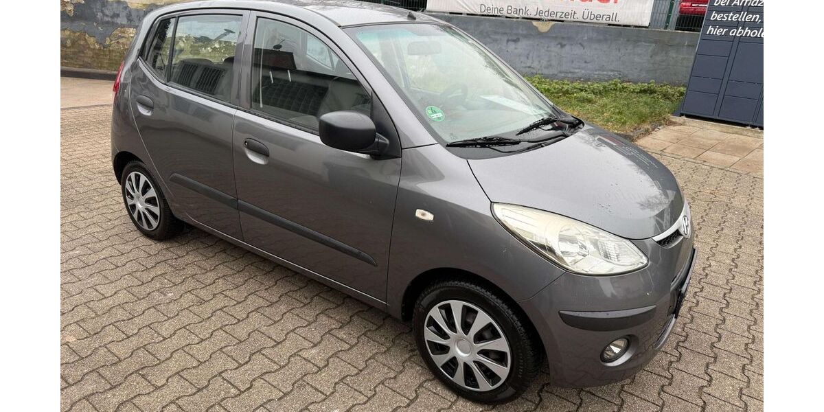 Hyundai i10 143.960 km 2.499 &euro; Mönchengladbach 41199