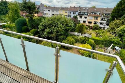 Ruhig gelegene Single-Wohnung mit Einbauküche & Balkon, ab sofort