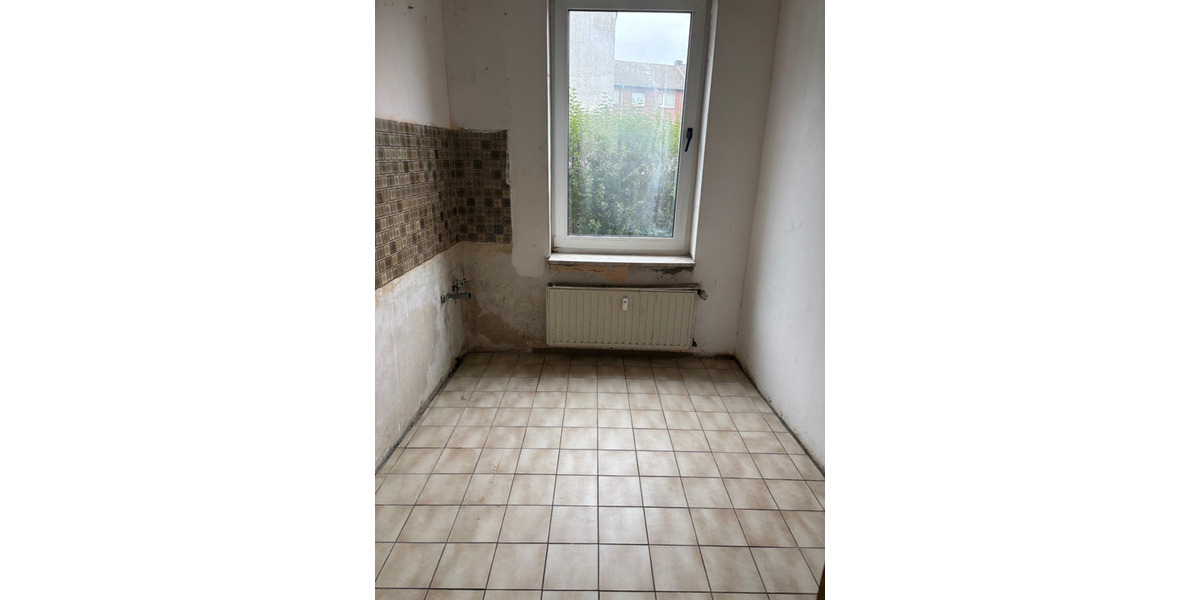 Erdgeschoßwohnung Duisburg Mittelmeiderich - 1 Zimmer, 47 m&sup2;, 295&euro; | Angebot:25781065