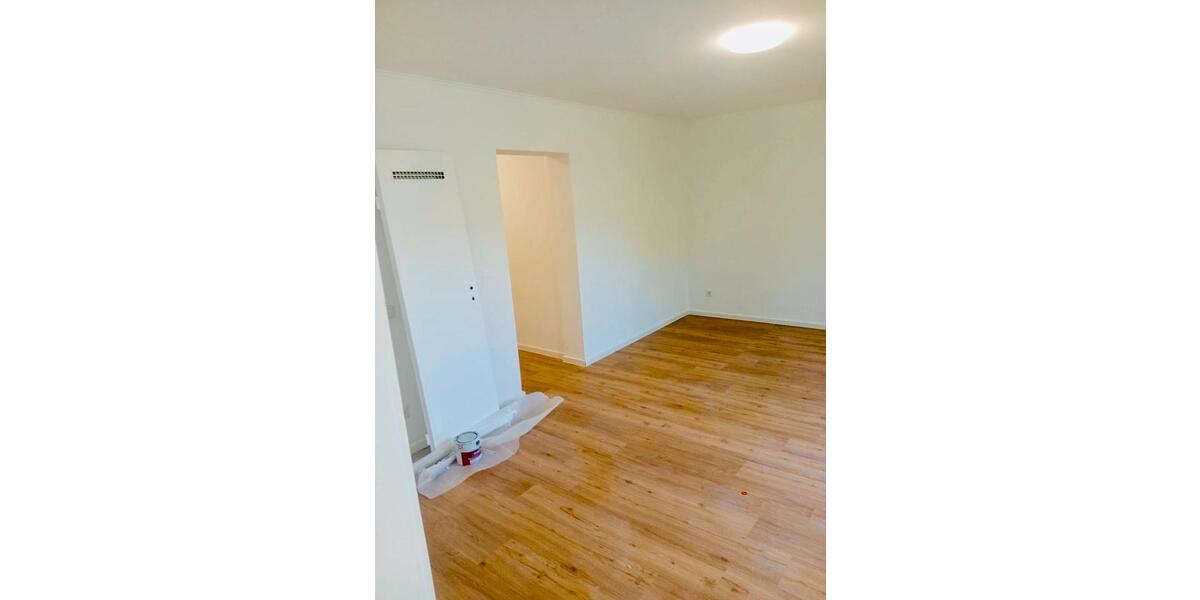 Erdgeschoßwohnung Krefeld Cracau - 1.5 Zimmer, 33 m&sup2;, 420&euro; | Angebot:26322713