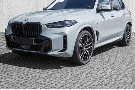 BMW X5 1.001 km 101.990 € Hilden 40721