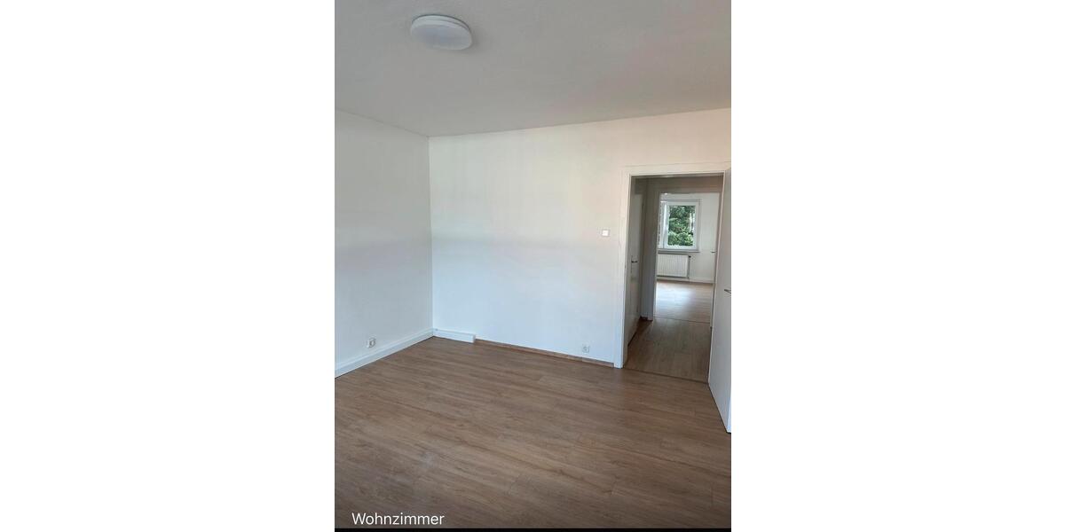 Etagenwohnung Wuppertal Lichtenplatz - 3 Zimmer, 82 m&sup2;, 1.150&euro; | Angebot:26468268