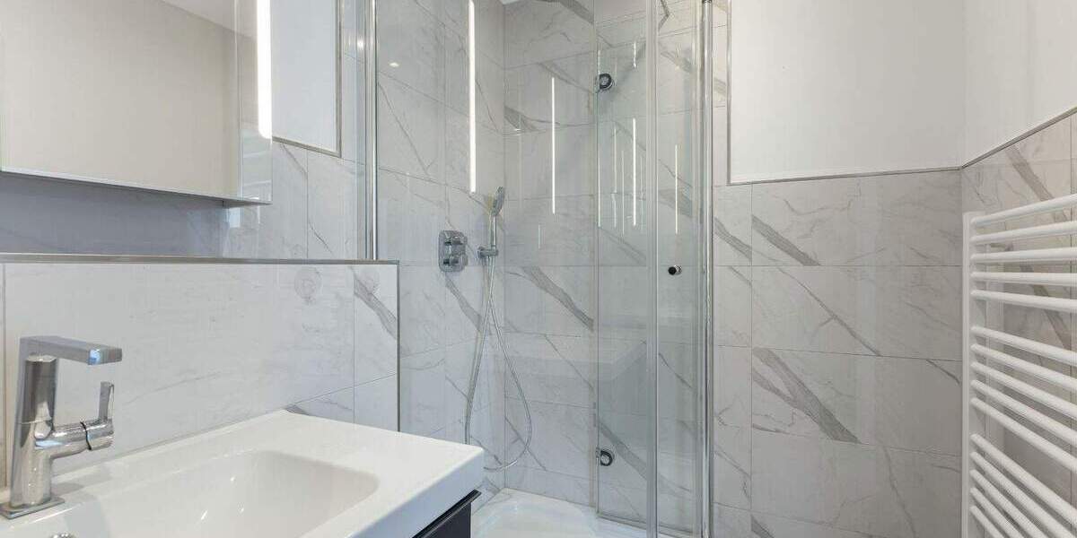 Einfamilienhaus Düsseldorf Lörick - 9 Zimmer, 178 m&sup2;, 1.200.000&euro; | Angebot:23950738