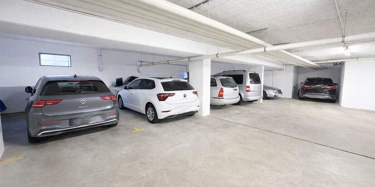 Gepflegte 3-Zimmer-Wohnung mit sonnigem Balkon und Stellplatz in zentraler Lage 3 zimmer