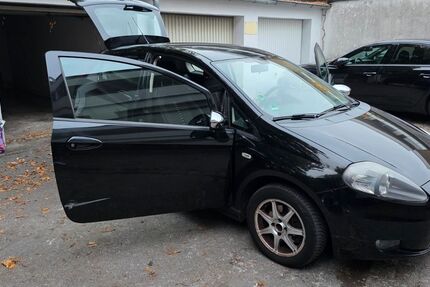 Fiat Punto 222.000 km 1.000 € Ratingen 40885