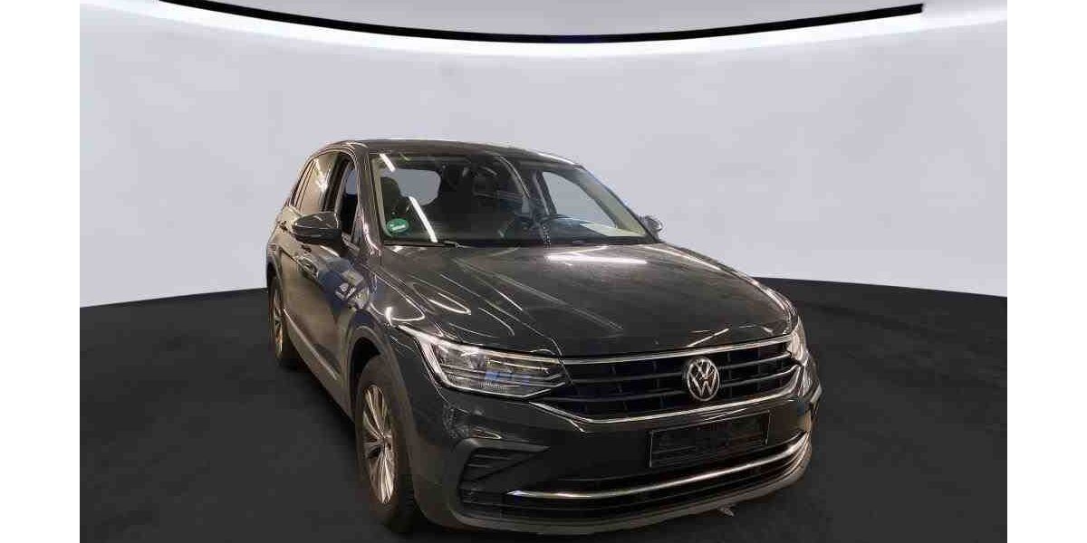 VW Tiguan 125.000 km 20.799 &euro; Mülheim / Ruhr 45473