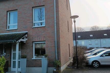 Haus Krefeld Hüls - 5 Zimmer, 110 m&sup2;, 449.000&euro; | Angebot:24842872