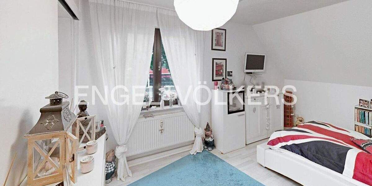 Doppeltes Potenzial in Hilden - Wohnen & Arbeiten vereint 8 zimmer