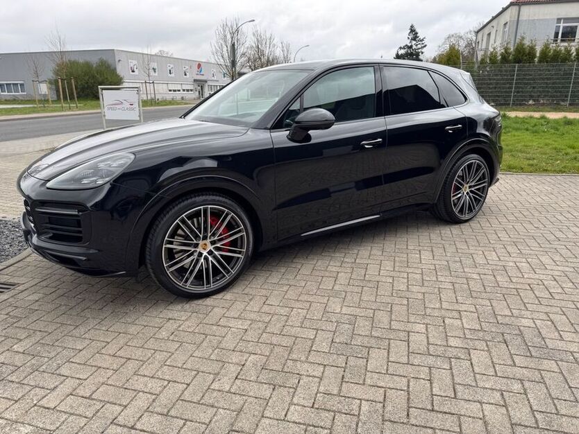 Cayenne