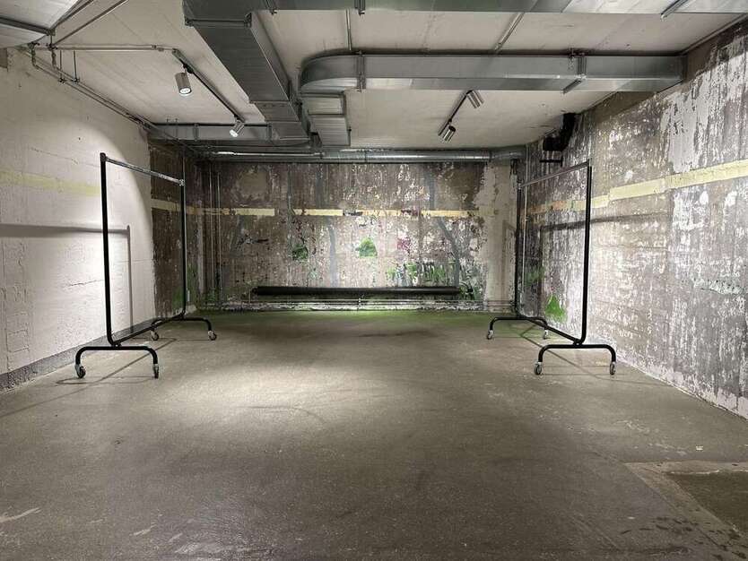 Büro in Düsseldorf 5.940 € 360 m²
