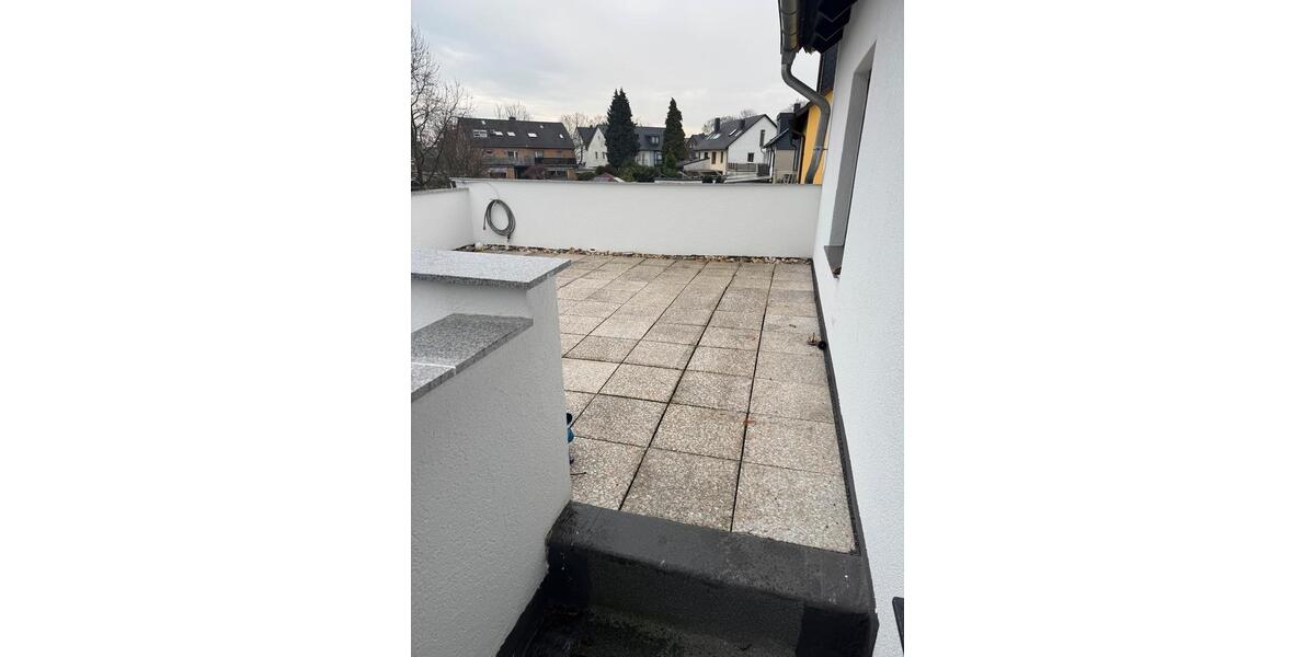 3 Zimmer Wohnung mit großer Terrasse 3 zimmer