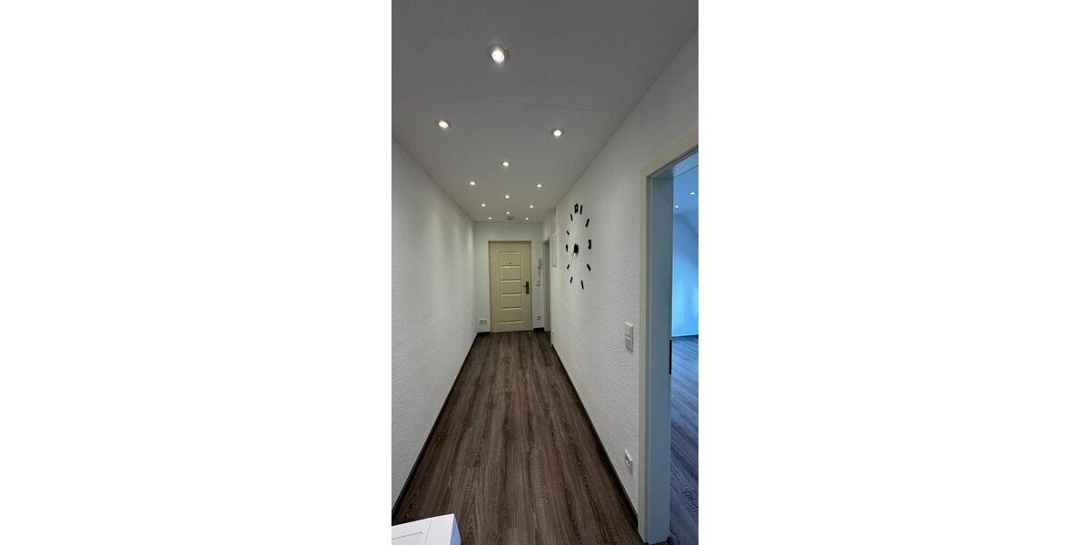 Moderne helle Wohnung 2ZKDB Erstbezug saniert Dachgeschoss Inrath 2 zimmer