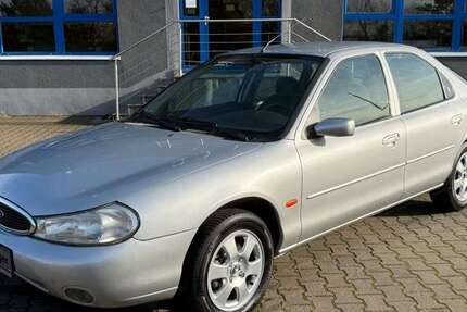 Ford Mondeo 148.078 km 2.950 € Monheim 40789