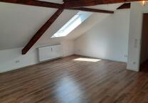Schöne, helle und gepflegte 2 Zi.-Dachgeschoßwohnung in Herne