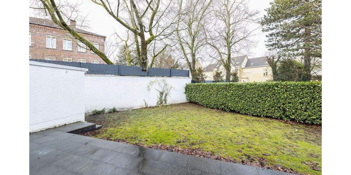 * Freistehendes Einfamilienhaus mit hoher Lebensqualität in begehrter Gerresheimer Lage * 6 zimmer