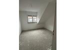Dachgeschoßwohnung Duisburg Mittelmeiderich - 3 Zimmer, 65 m&sup2;, 750&euro; | Angebot:25596604