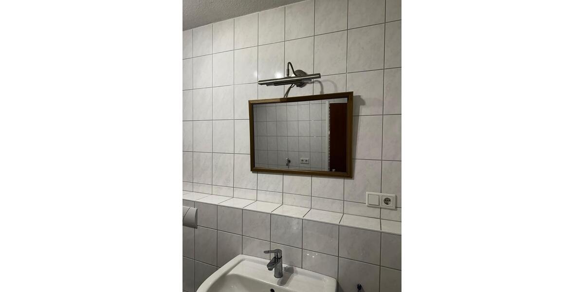 Helle 2-Zimmer Wohnung mit Balkon in Meerbusch 2 zimmer