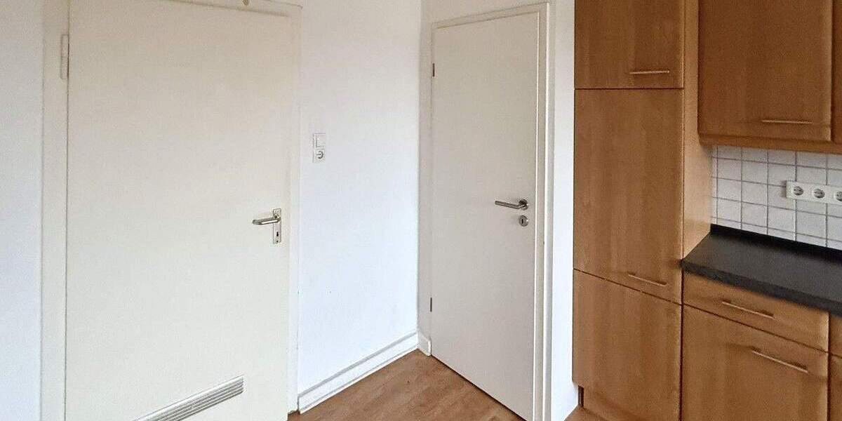 Etagenwohnung Düsseldorf Oberbilk - 2 Zimmer, 57 m&sup2;, 205.000&euro; | Angebot:25783188