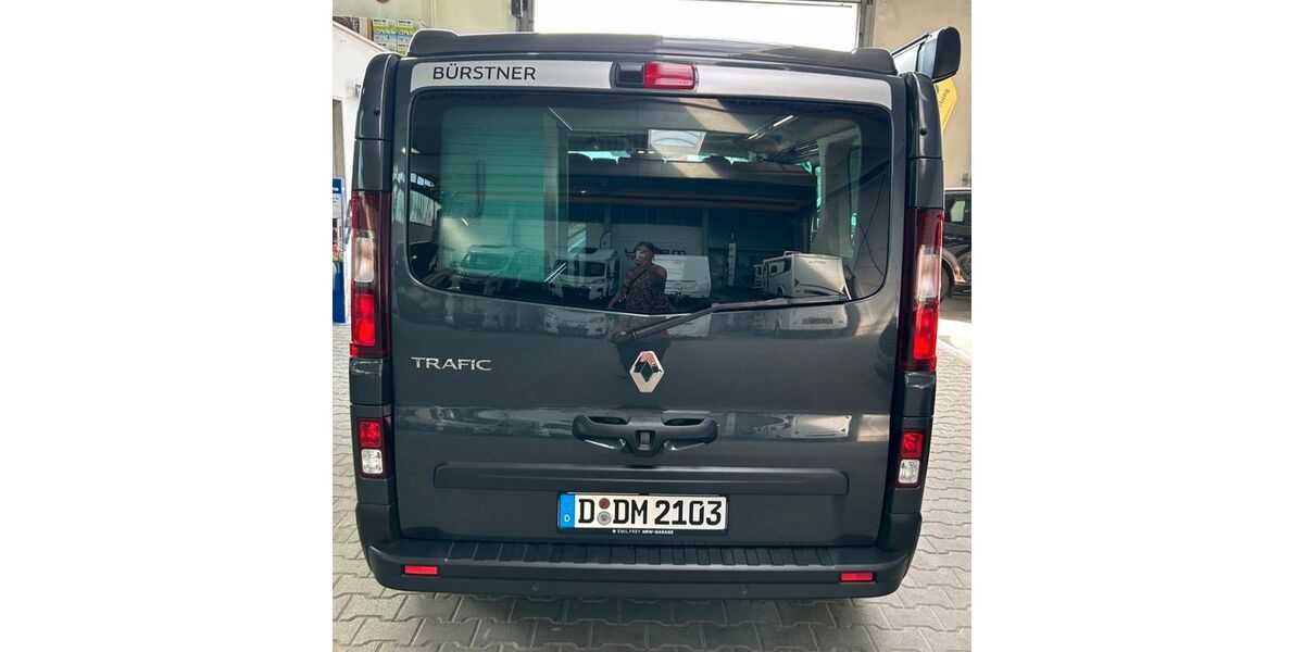 Renault Trafic 9.500 km 12.345 &euro; Düsseldorf 40591